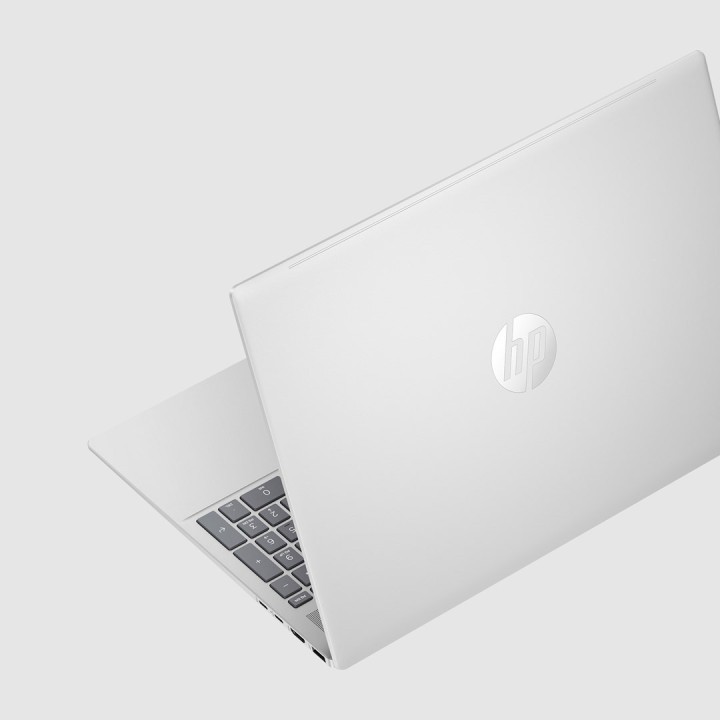 HP Pavilion 16-ag0007nw Ryzen 5 8540U 16"2K 300nits AG 16GB LPDDR5-6400 SSD512 Radeon 740M Cam 1080p 59Wh Win11 Natural Silver