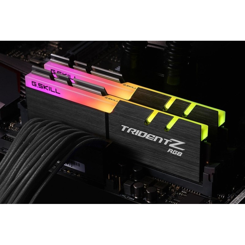 Pamięć G.SKILL TridentZ RGB F4-3200C16D-16GTZR (DDR4 DIMM 2 x 8 GB 3200 MHz CL16)