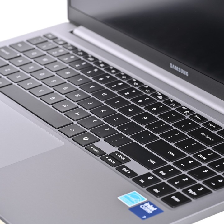 Samsung Galaxy Book4 NP750XGK-K1DX Core 7 150U 15.6"FHD AG 16GB SSD512 BT BLKB FPR LAN Win11 Silver (REPACK) 2Y
