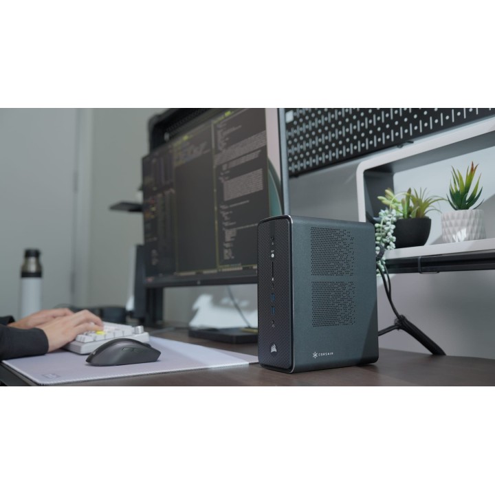 CORSAIR AI Workstation 300 AMD Ryzen Max+ 395, 128GB LPDDR5X, Radeon 8060S, 2x2TB