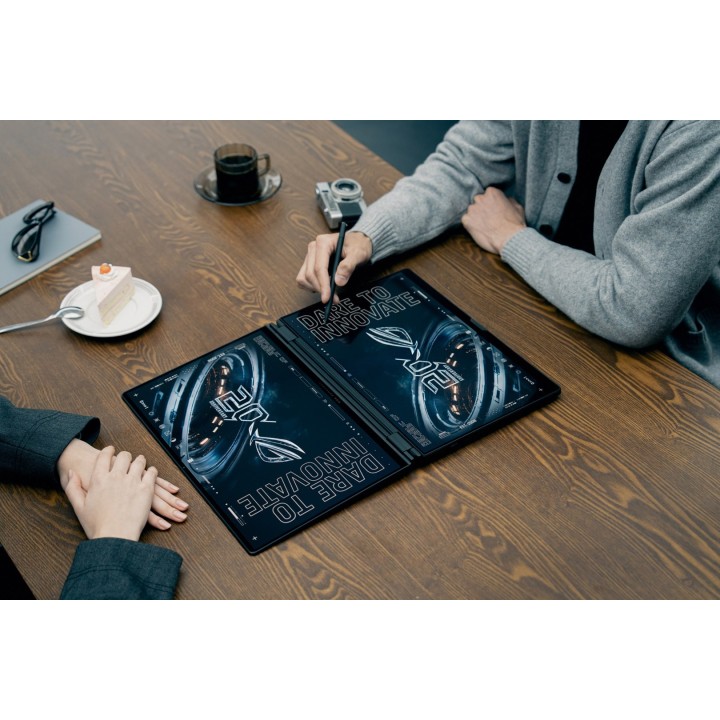 ASUS ROG Zephyrus Duo 16 GX651AX-U9322X Ultra 9 386H 2x16.0"3K Touch OLED 120Hz 1100nits AG 32GB LPDDR5X SSD2TB GeForce RTX 5090