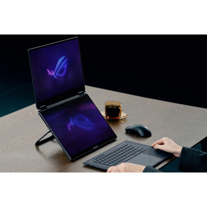 ASUS ROG Zephyrus Duo 16 GX651AX-U9322X Ultra 9 386H 2x16.0"3K Touch OLED 120Hz 1100nits AG 32GB LPDDR5X SSD2TB GeForce RTX 5090