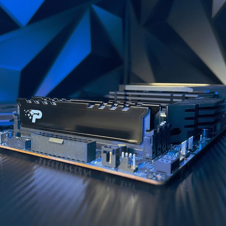 Patriot Premium Black DDR5 16GB 5600MHz Radiator