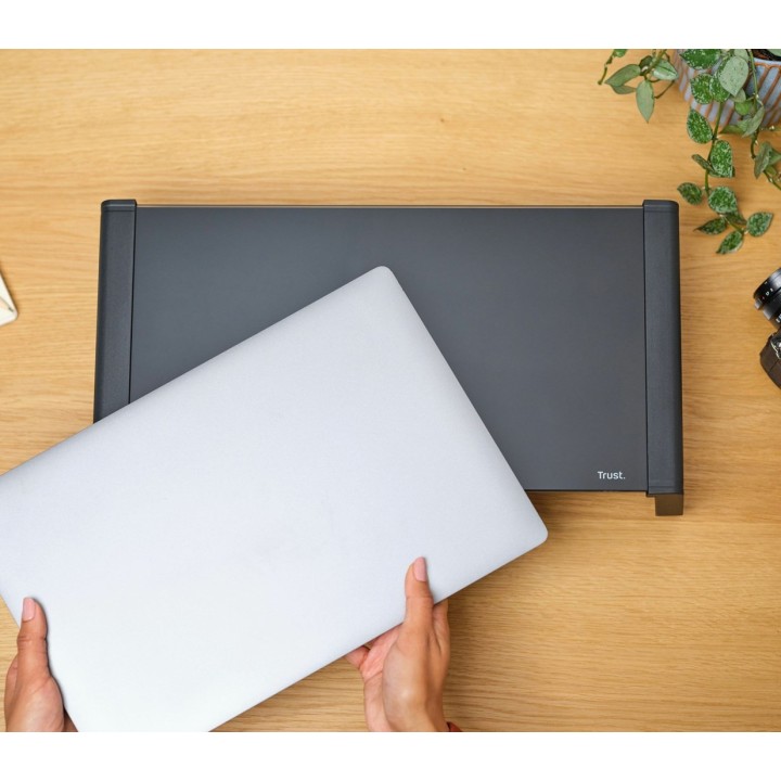 Podstawka pod monitor TRUST MONTA GLASS MONITOR STAND BLK 25271