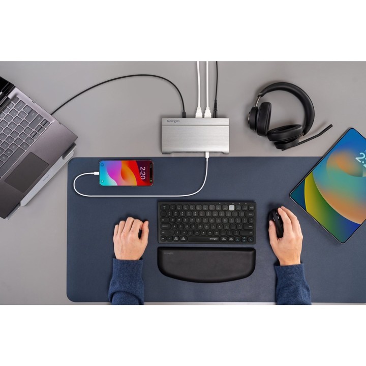 Kensington SmartFit Easy Riser Podstawka chłodząca pod laptopa czarna