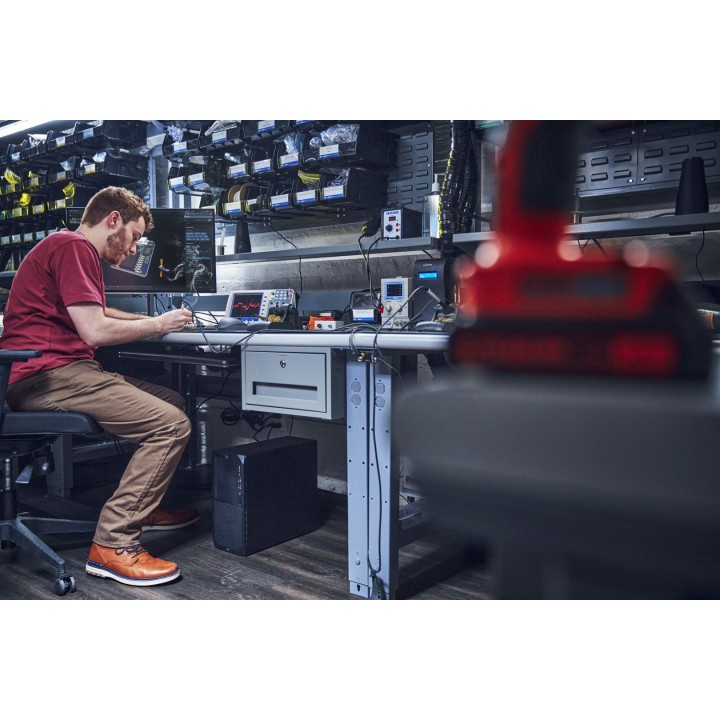 HP Z2 Tower G9 i7-14700 16GB DDR5 4800 SSD512 RTX A1000_8GB W11Pro 3Y OnSite