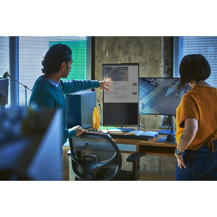 HP Z2 Tower G9 i7-14700 16GB DDR5 4800 SSD512 RTX A1000_8GB W11Pro 3Y OnSite